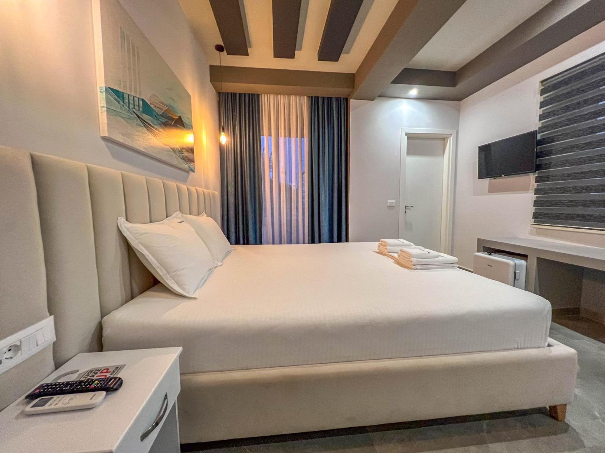 Rumani 3 Islands Hotel Ksamil Dış mekan fotoğraf
