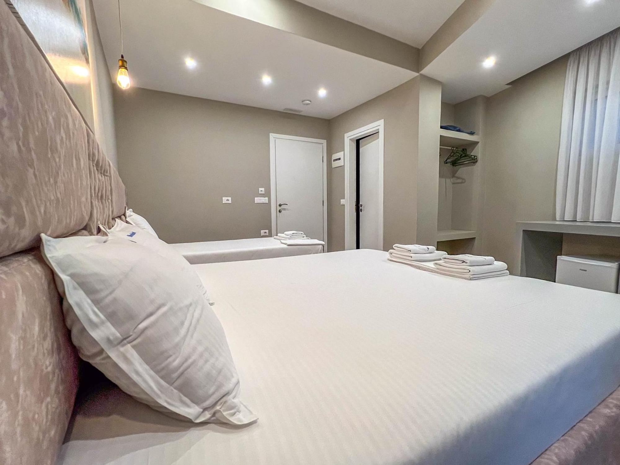 Rumani 3 Islands Hotel Ksamil Dış mekan fotoğraf